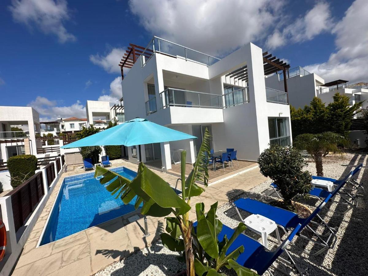 Villa Aqua Sunrise 1Km From Beach With Sea Views Coral Bay Bagian luar foto