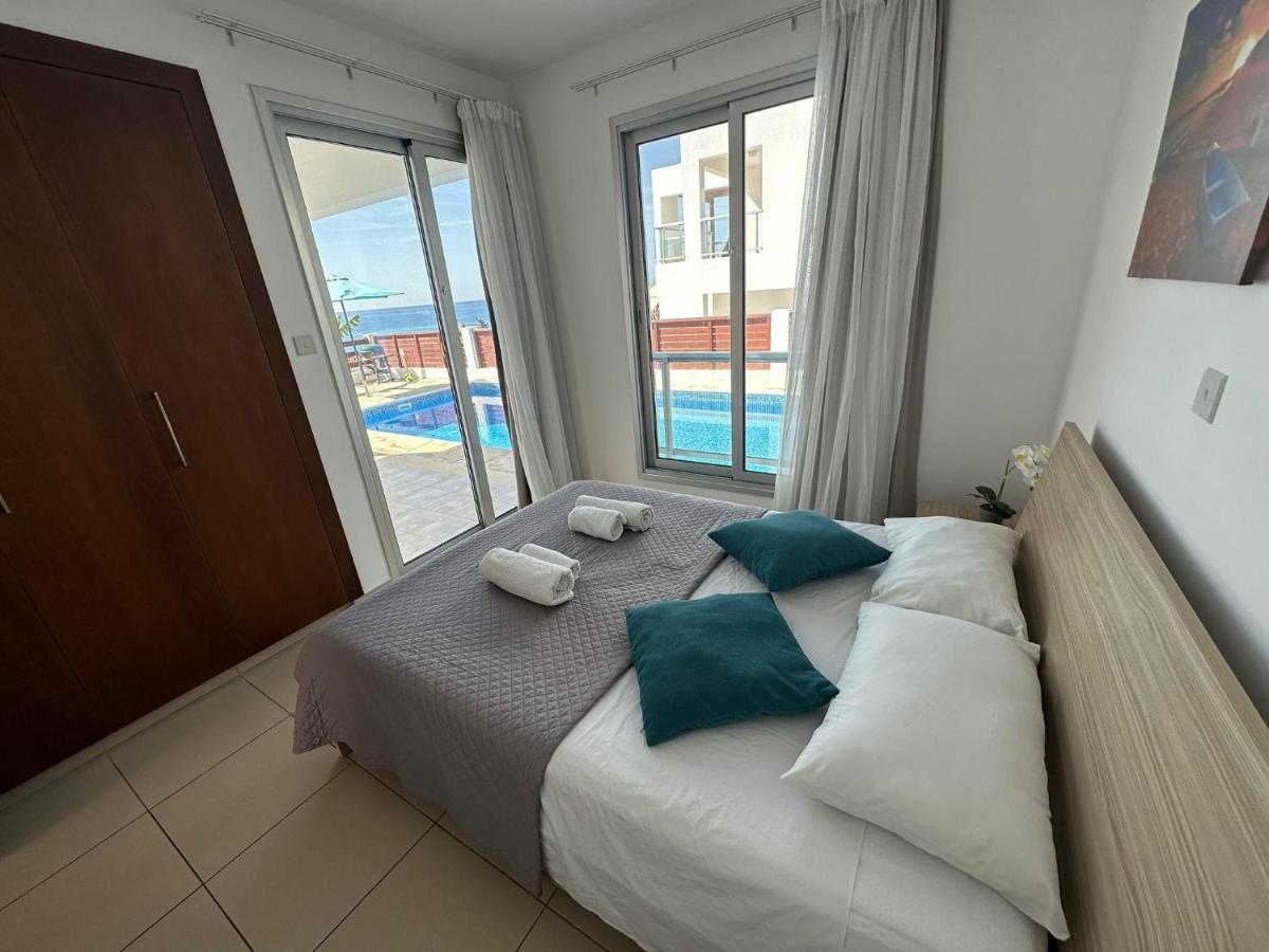 Villa Aqua Sunrise 1Km From Beach With Sea Views Coral Bay Bagian luar foto