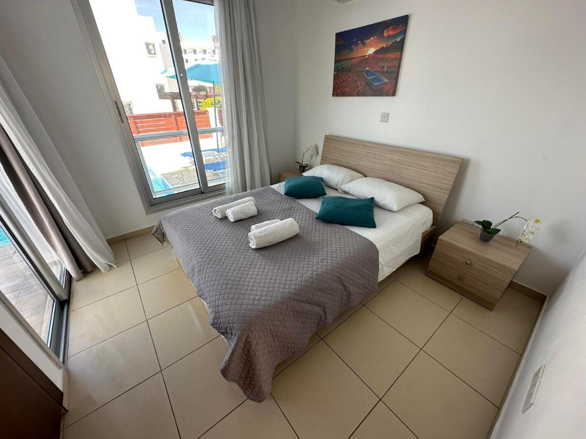 Villa Aqua Sunrise 1Km From Beach With Sea Views Coral Bay Bagian luar foto
